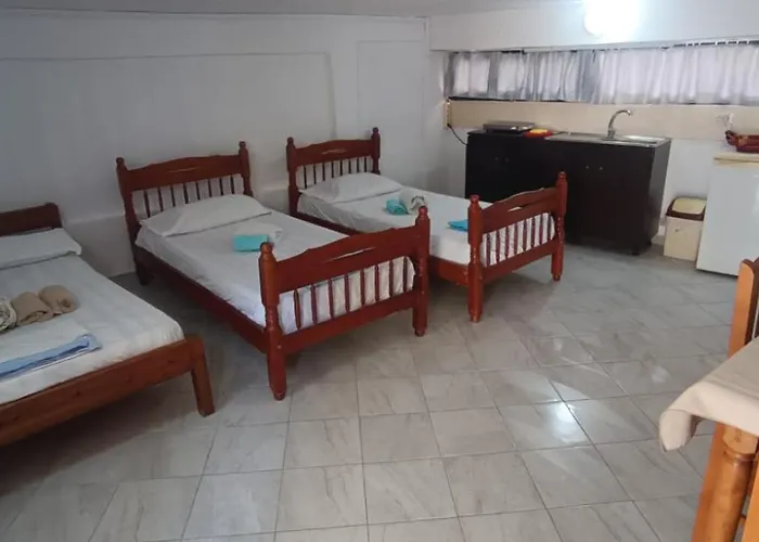 Lovely 1bedroom Unit With Free Parking *